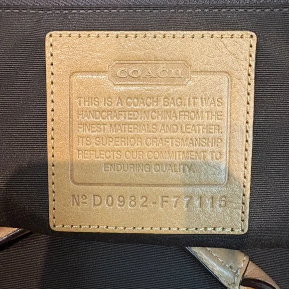 Coach Bags - Picture 7 of 16